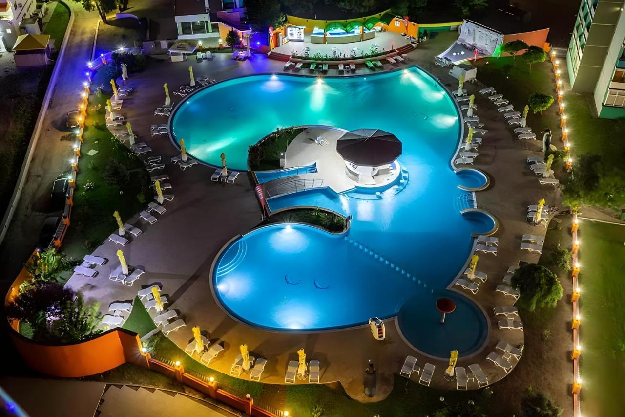 Hotel Aquapark Balada Saturn Μανγκάλια Εξωτερικό φωτογραφία